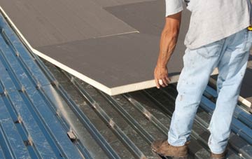 benefits of insulating Hemswell Cliff flat roofing